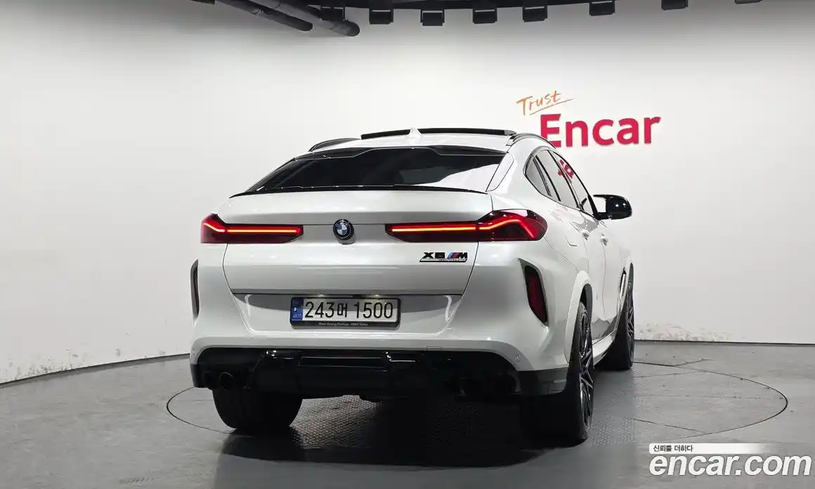 BMW X6M 2022 4.4 Автомат в Москве № 1004343, фото 4