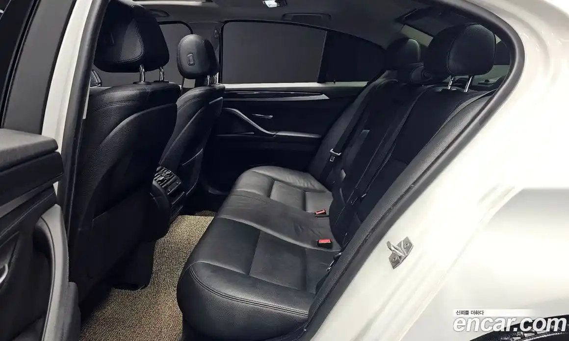 BMW 5-Series 2016 2.0 Автомат в Москве № 1004940, фото 12