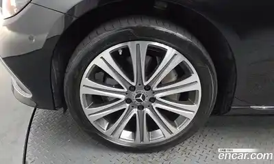 Mercedes-Benz E-Class 2023 2.0 гидро, миниатюра 5