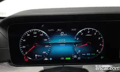 Mercedes-Benz E-Class 2023 2.0 гидро, миниатюра 8