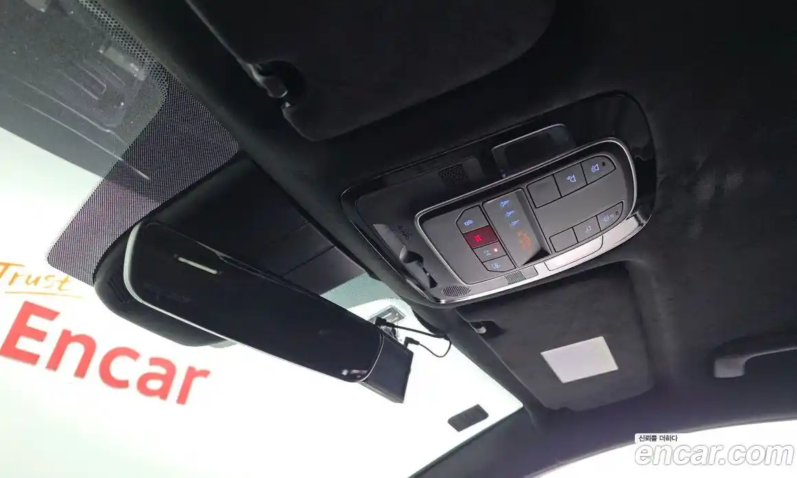 Hyundai Santa Fe 2023 1.6 Автомат в Москве № 1007318, фото 19