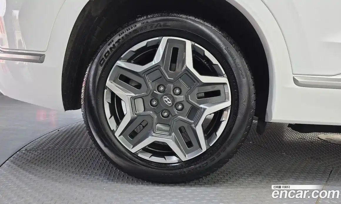 Hyundai Santa Fe 2023 1.6 Автомат в Москве № 1007318, фото 5