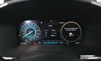 Hyundai Santa Fe 2023 1.6 Автомат в Москве № 1007318, миниатюра 8