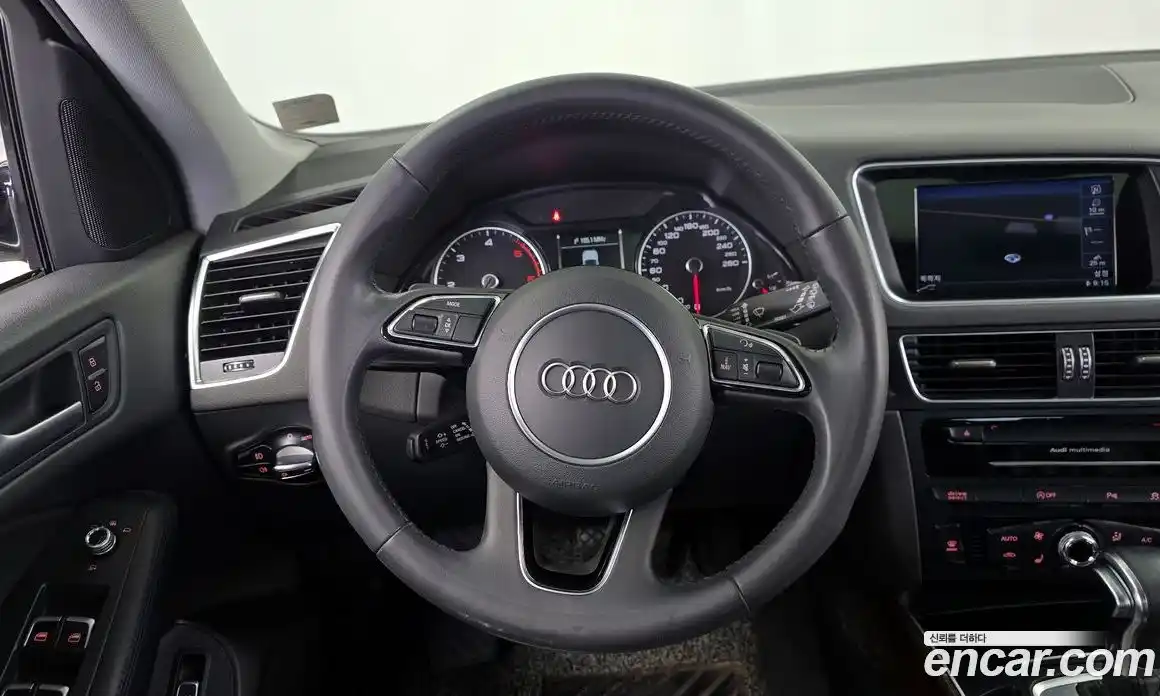 Audi Q5 2015 2.0 Автомат в Москве № 1007746, фото 13
