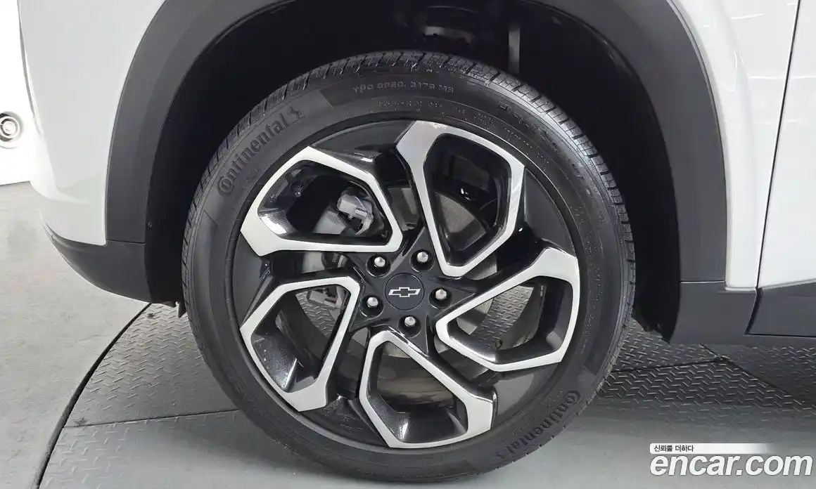 Chevrolet Trax 2023 1.2 гидро в Москве № 1011547, фото 4