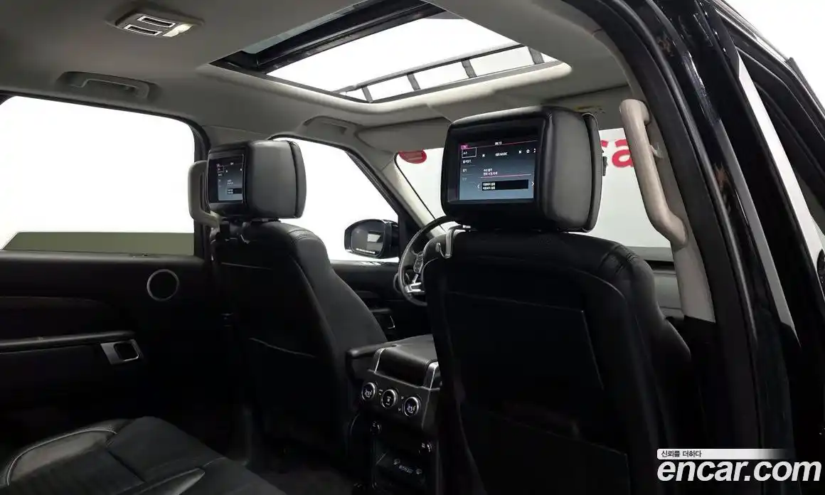 Land Rover Discovery 2017 3.0 гидро в Москве № 1013485, фото 18