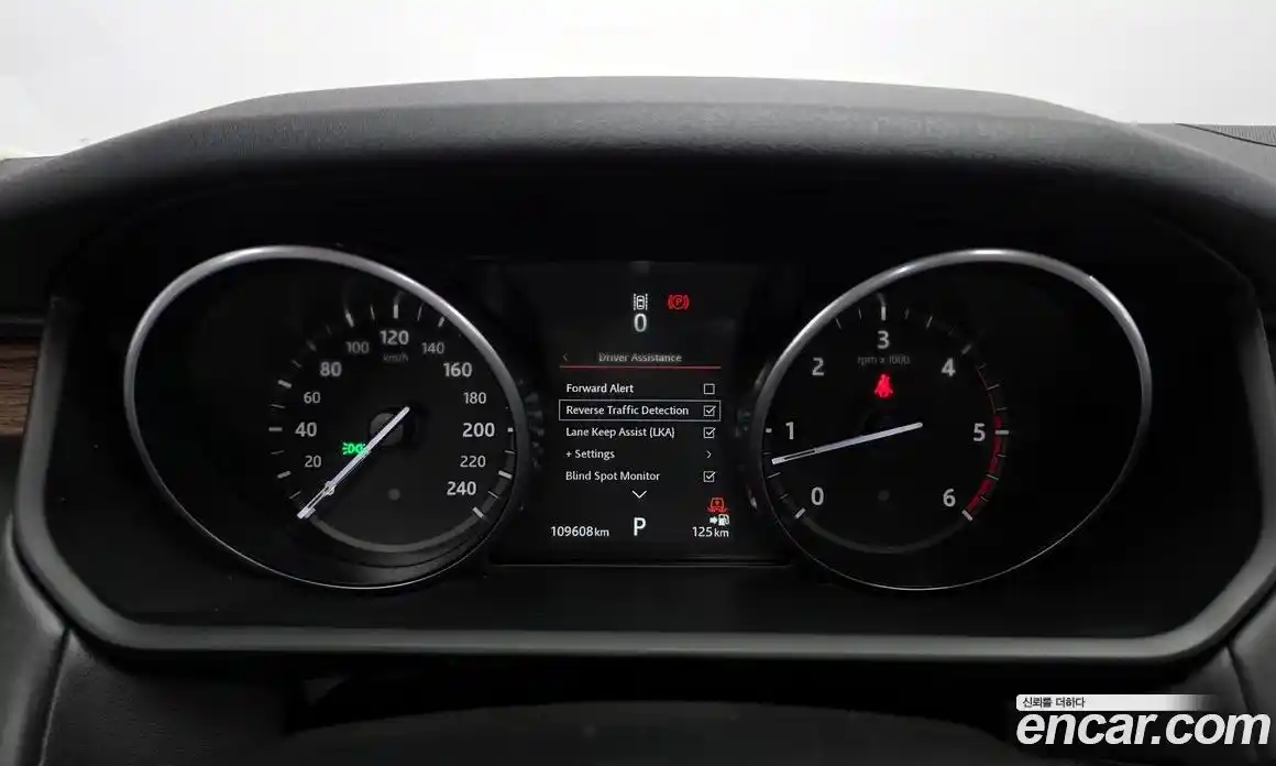 Land Rover Discovery 2017 3.0 гидро в Москве № 1013485, фото 8