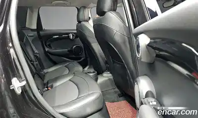 Mini Cooper 2017 1.5 гидро в Москве № 1013823, миниатюра 11