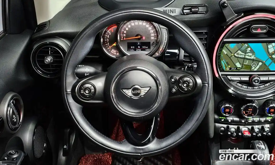 Mini Cooper 2017 1.5 гидро в Москве № 1013823, фото 13