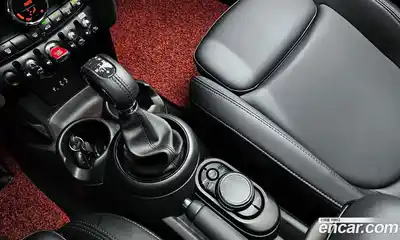 Mini Cooper 2017 1.5 гидро в Москве № 1013823, миниатюра 9