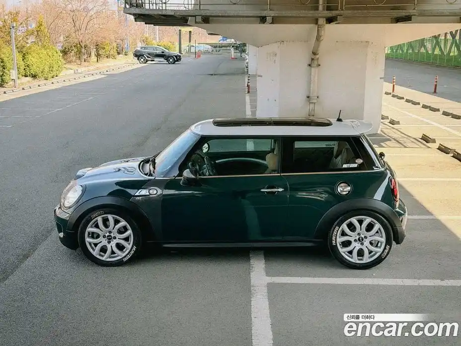 Mini Cooper 2008 1.6 гидро в Москве № 1014158, фото 4