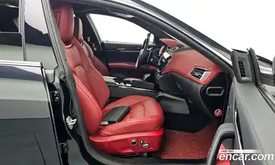 Maserati Ghibli 2022 3.0 гидро в Москве № 1015648, миниатюра 11