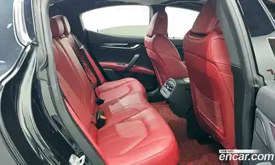 Maserati Ghibli 2022 3.0 гидро в Москве № 1015648, миниатюра 12