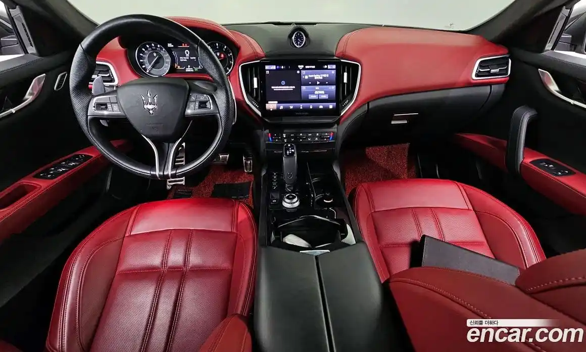 Maserati Ghibli 2022 3.0 гидро в Москве № 1015648, фото 7