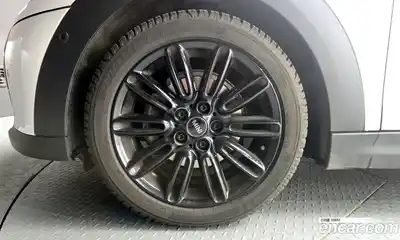 Mini Cooper 2023 1.5 гидро в Москве № 135225, миниатюра 5