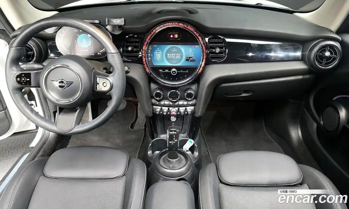 Mini Cooper 2023 1.5 гидро в Москве № 135225, фото 7