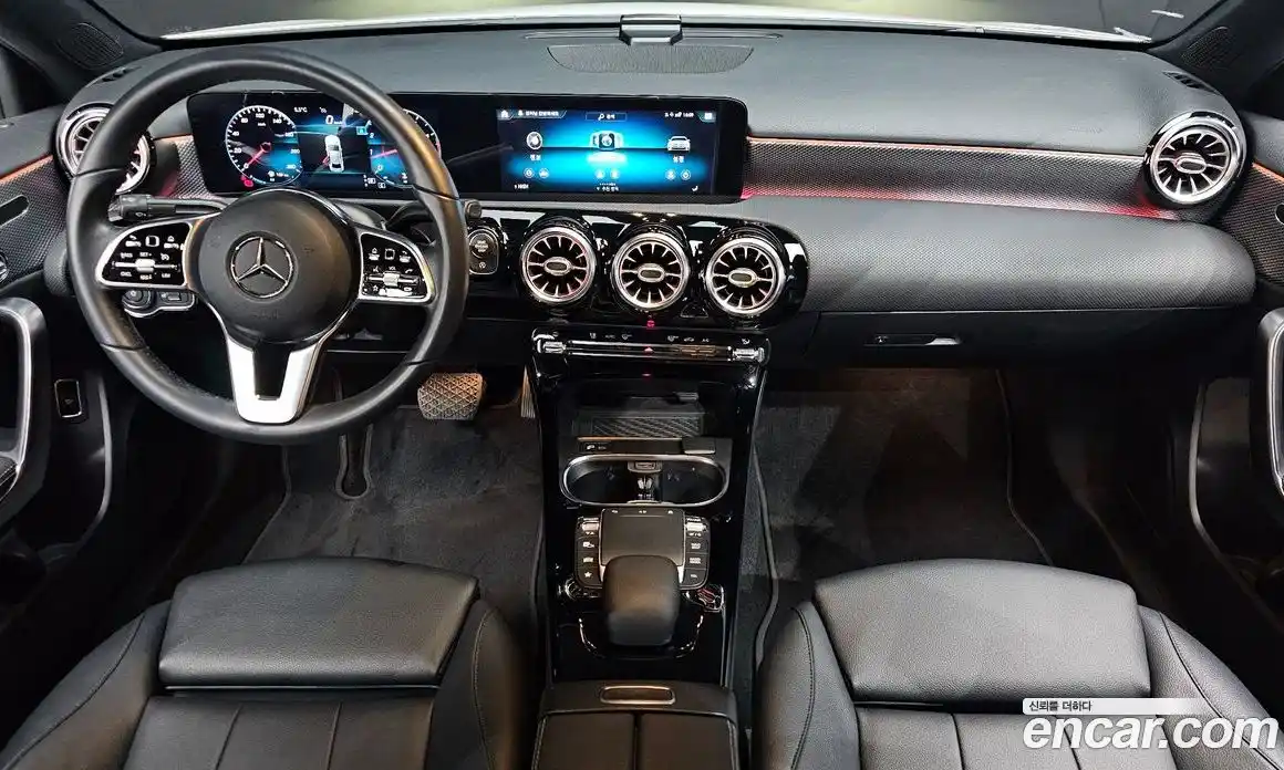 Mercedes-Benz A-Class 2021 2.0 гидро в Москве № 137069, фото 7
