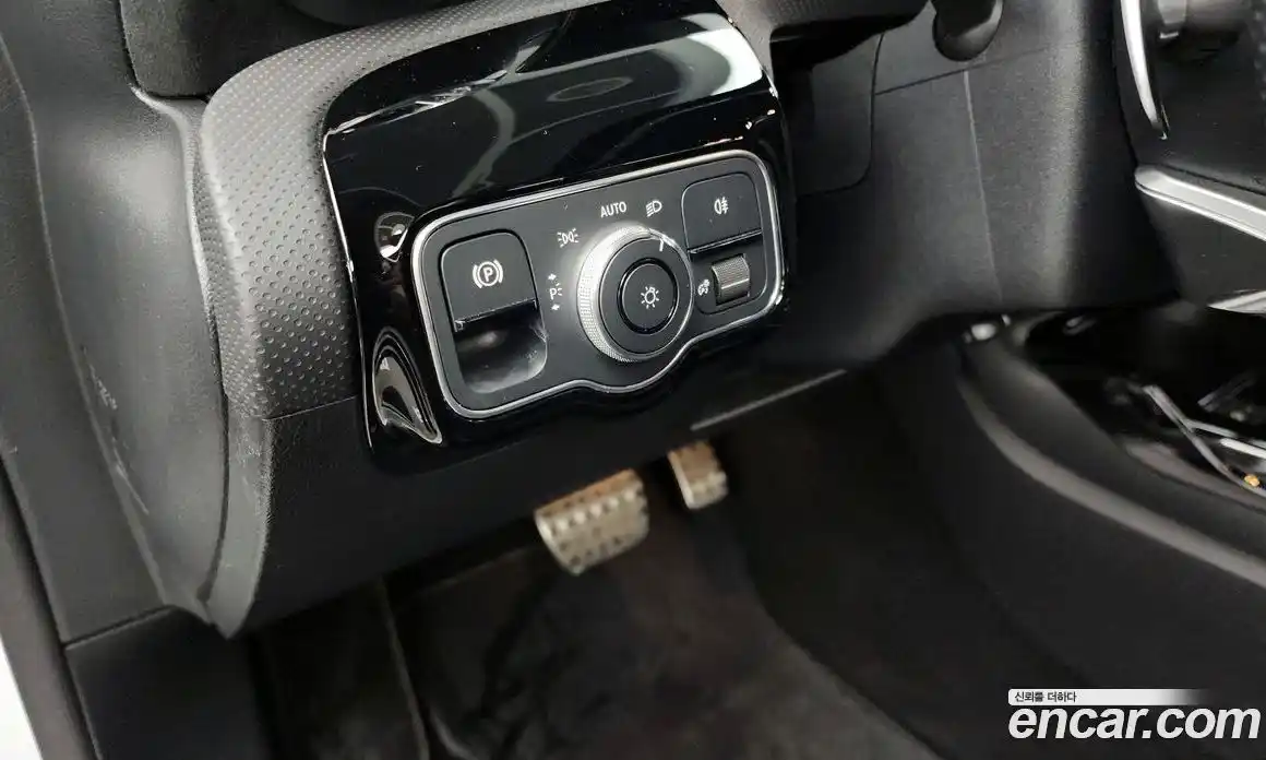 Mercedes-Benz A-Class 2022 2.0 гидро в Москве № 142010, фото 17