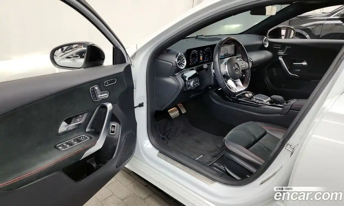 Mercedes-Benz A-Class 2022 2.0 гидро в Москве № 142010, фото 10