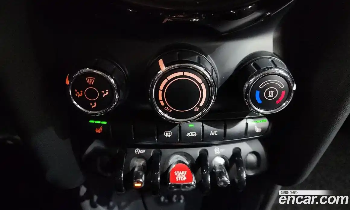 Mini Cooper 2015 1.5 гидро в Москве № 144480, фото 17
