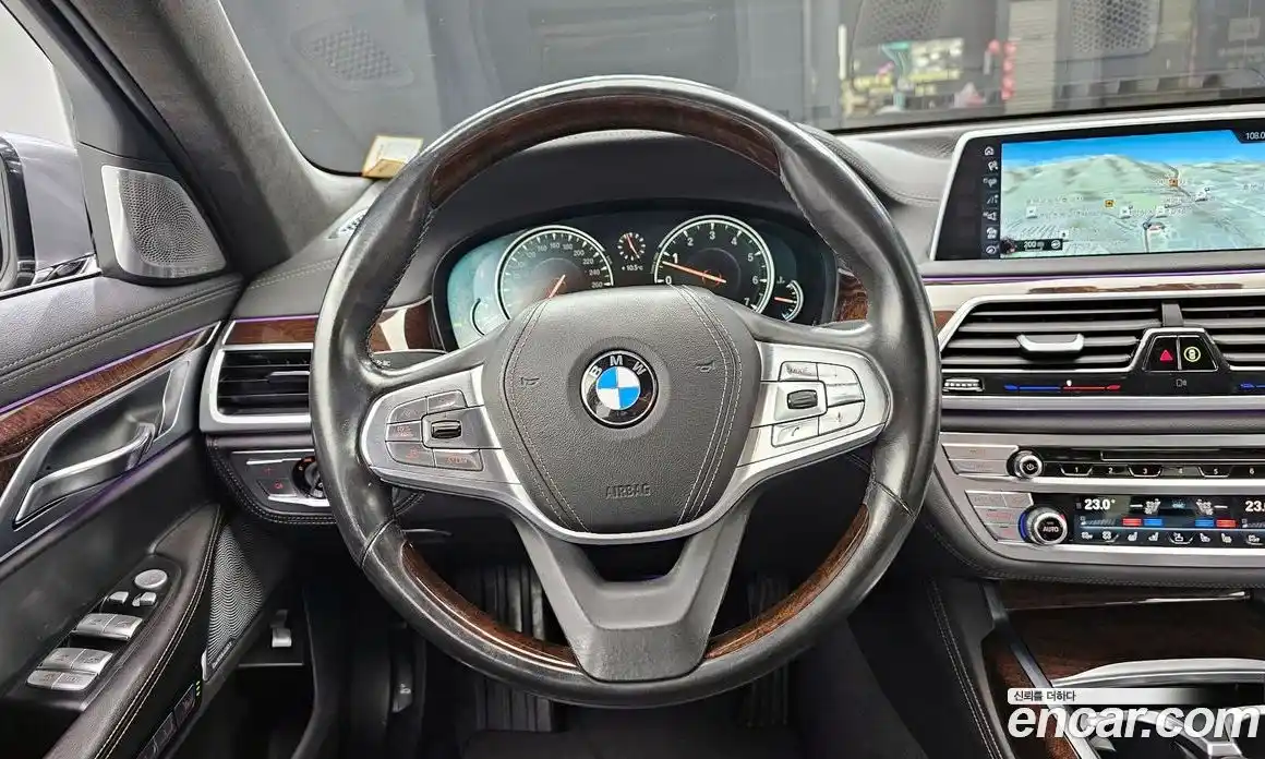BMW 7-Series 2015 4.4 гидро в Москве № 159179, фото 14