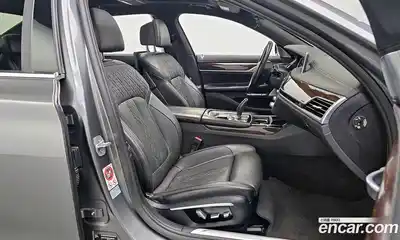 BMW 7-Series 2015 4.4 гидро в Москве № 159179, миниатюра 10