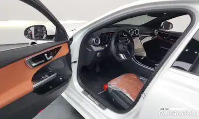 Mercedes-Benz C-Class 2025 2.0 гидро в Москве № 159932, миниатюра 10