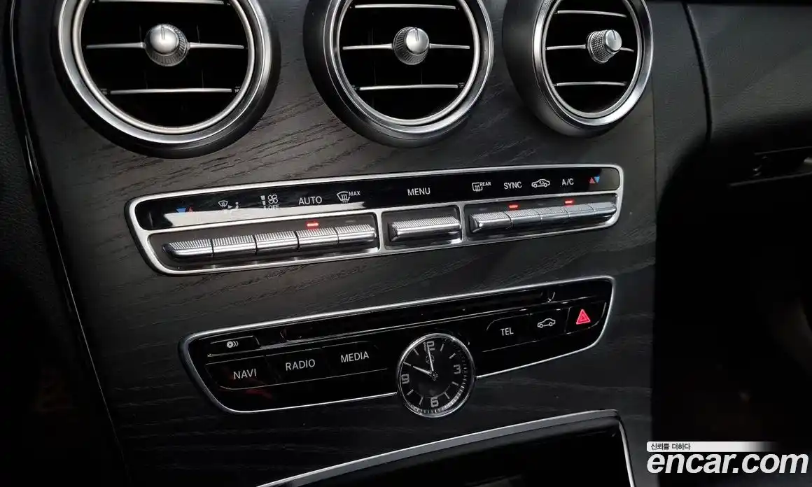 Mercedes-Benz C-Class 2016 2.0 гидро в Москве № 161038, фото 16
