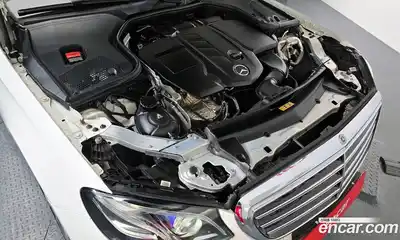 Mercedes-Benz E-Class 2018 1.9 гидро в Москве № 161815, миниатюра 6