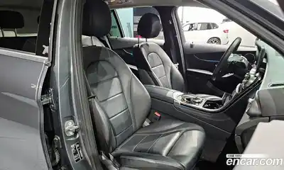 Mercedes-Benz GLC-Class 2019 2.0 гидро в Москве № 161889, миниатюра 10
