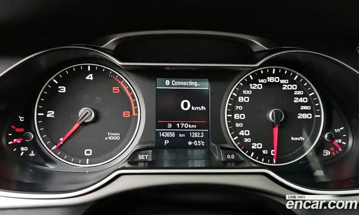 Audi A4 2013 2.0 гидро в Москве № 163738, фото 8