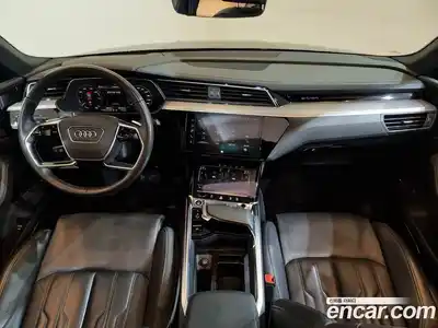 Audi e-tron 2021 0.2 гидро в Москве № 163988, миниатюра 9