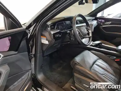 Audi e-tron 2021 0.2 гидро в Москве № 163988, миниатюра 10