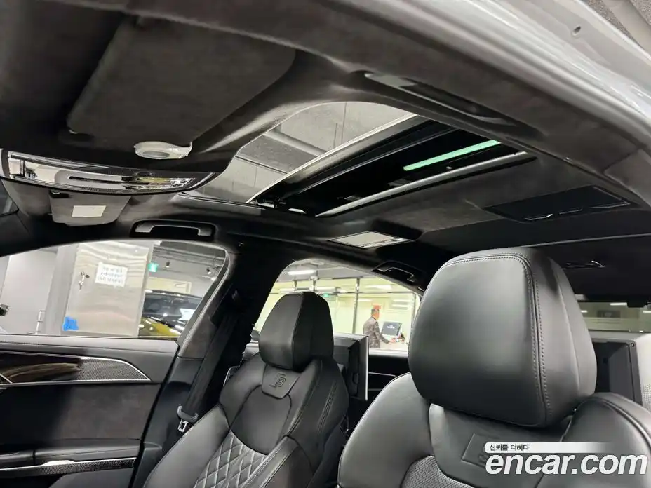 Audi S8 2020 4.0 гидро в Москве № 163990, фото 17