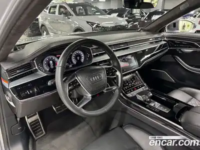 Audi S8 2020 4.0 гидро в Москве № 163990, миниатюра 4