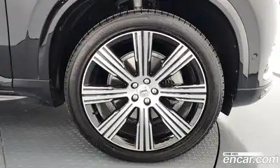 Volvo XC90 2023 2.0 гидро в Москве № 164503, миниатюра 5