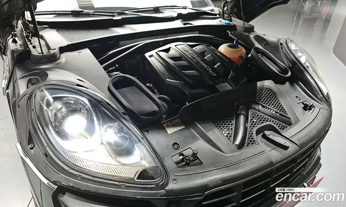 Porsche Macan 2014 3.6 гидро в Москве № 165580, фото 6