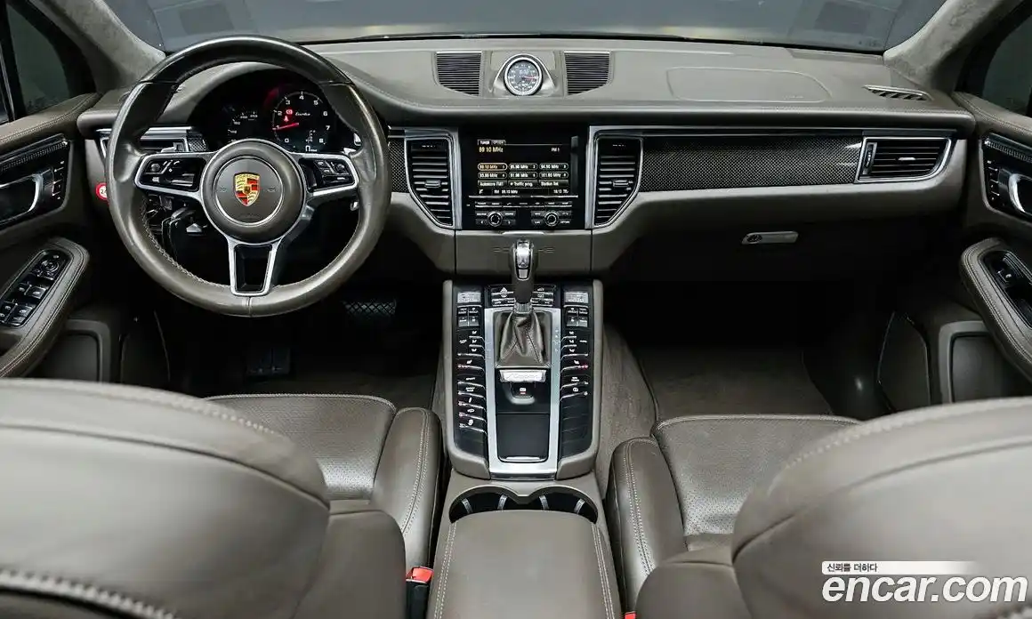Porsche Macan 2014 3.6 гидро в Москве № 165580, фото 7