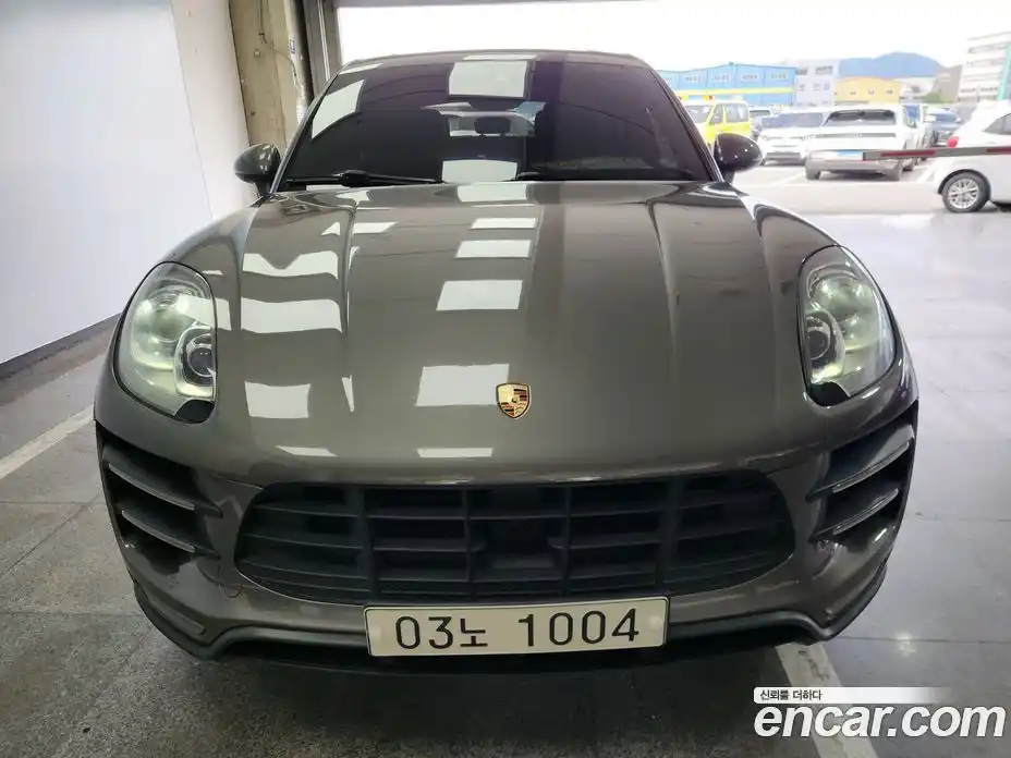 Porsche Macan 2015 3.6 гидро в Москве № 165900, фото 3