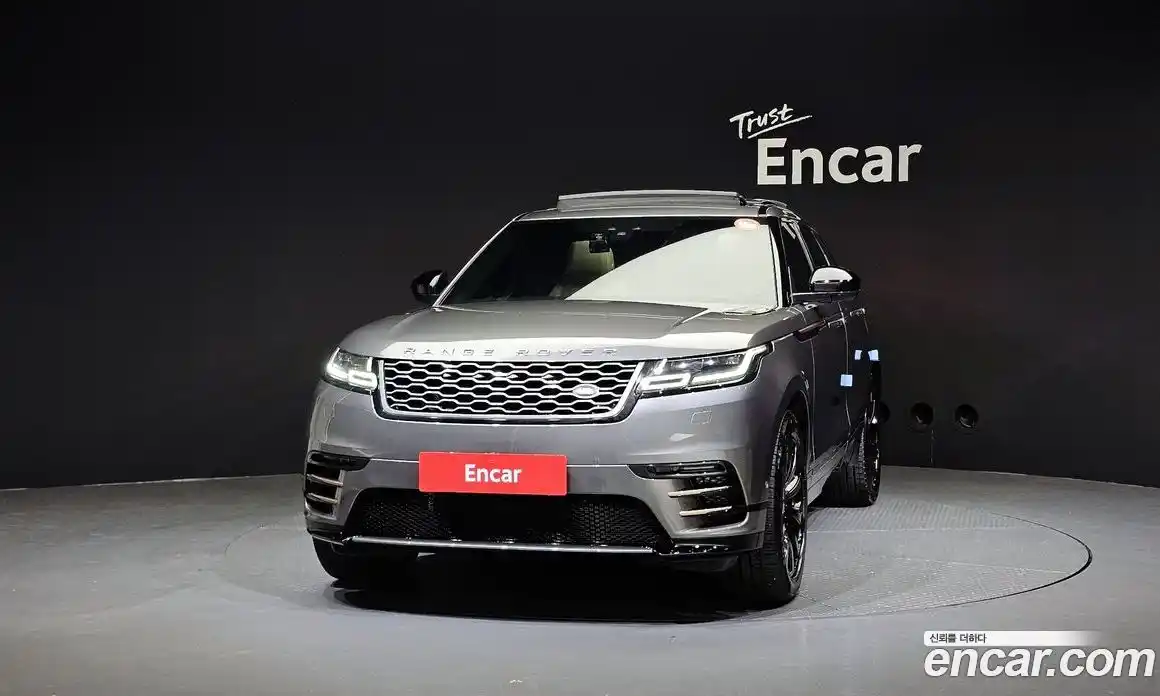 Land Rover Range-Rover Velar 2017 3.0 гидро в Москве № 166379, фото 3