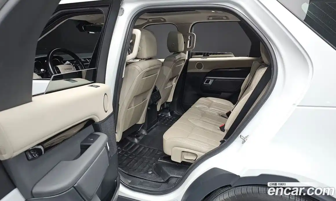 Land Rover Discovery 2019 3.0 гидро в Москве № 166647, фото 11