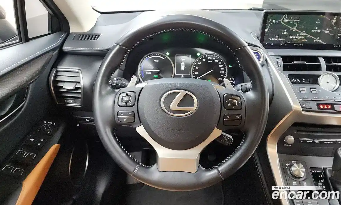 Lexus NX 2018 2.5 гидро в Москве № 168300, фото 13