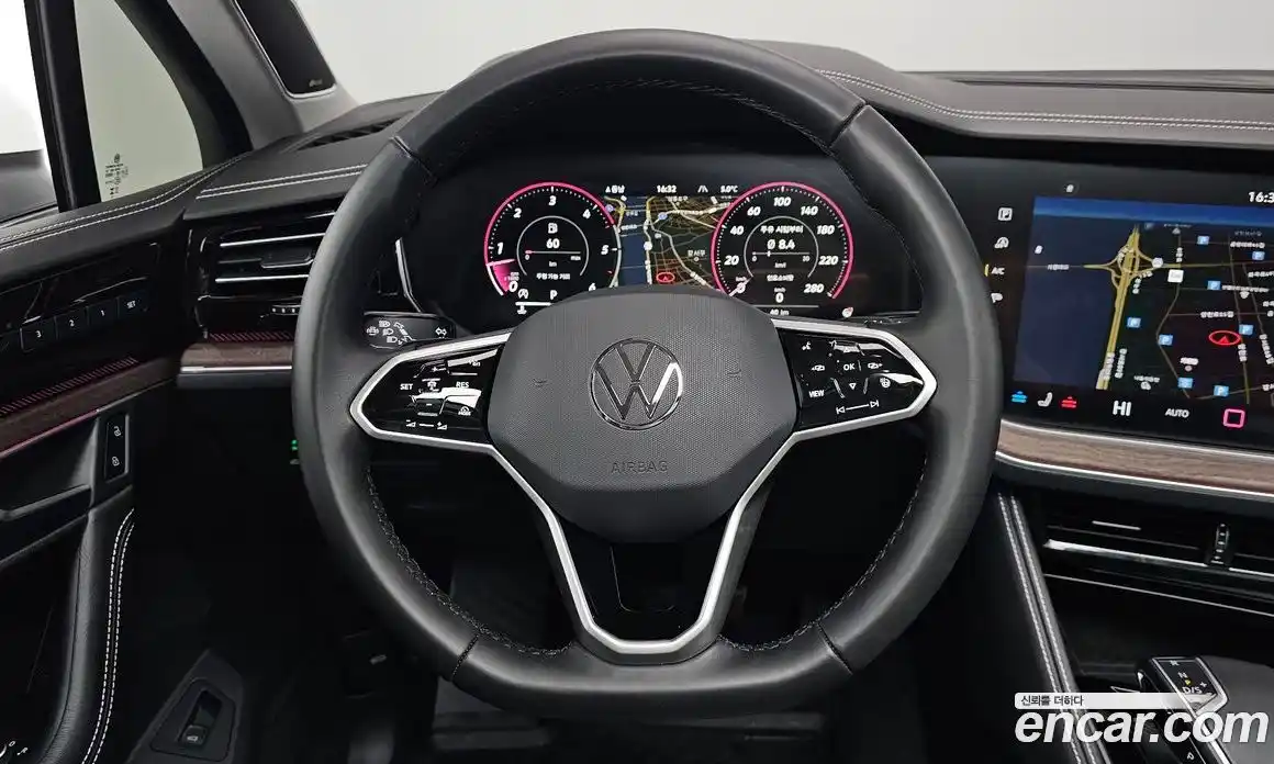 Volkswagen Touareg 2024 3.0 гидро в Москве № 168493, фото 13