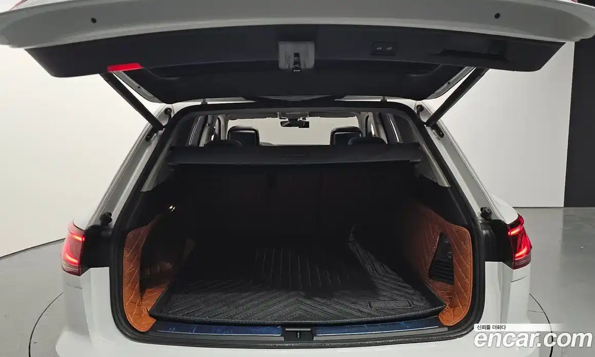 Volkswagen Touareg 2024 3.0 гидро в Москве № 168493, фото 20