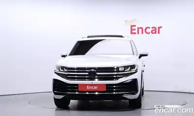 Volkswagen Touareg 2024 3.0 гидро в Москве № 168493, миниатюра 3