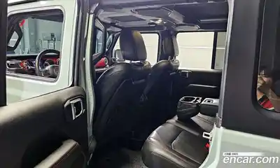 Jeep Wrangler 2023 2.0 гидро в Москве № 169336, миниатюра 11