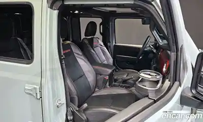 Jeep Wrangler 2023 2.0 гидро в Москве № 169336, миниатюра 12