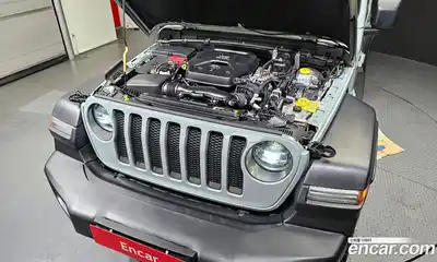 Jeep Wrangler 2023 2.0 гидро в Москве № 169336, миниатюра 6