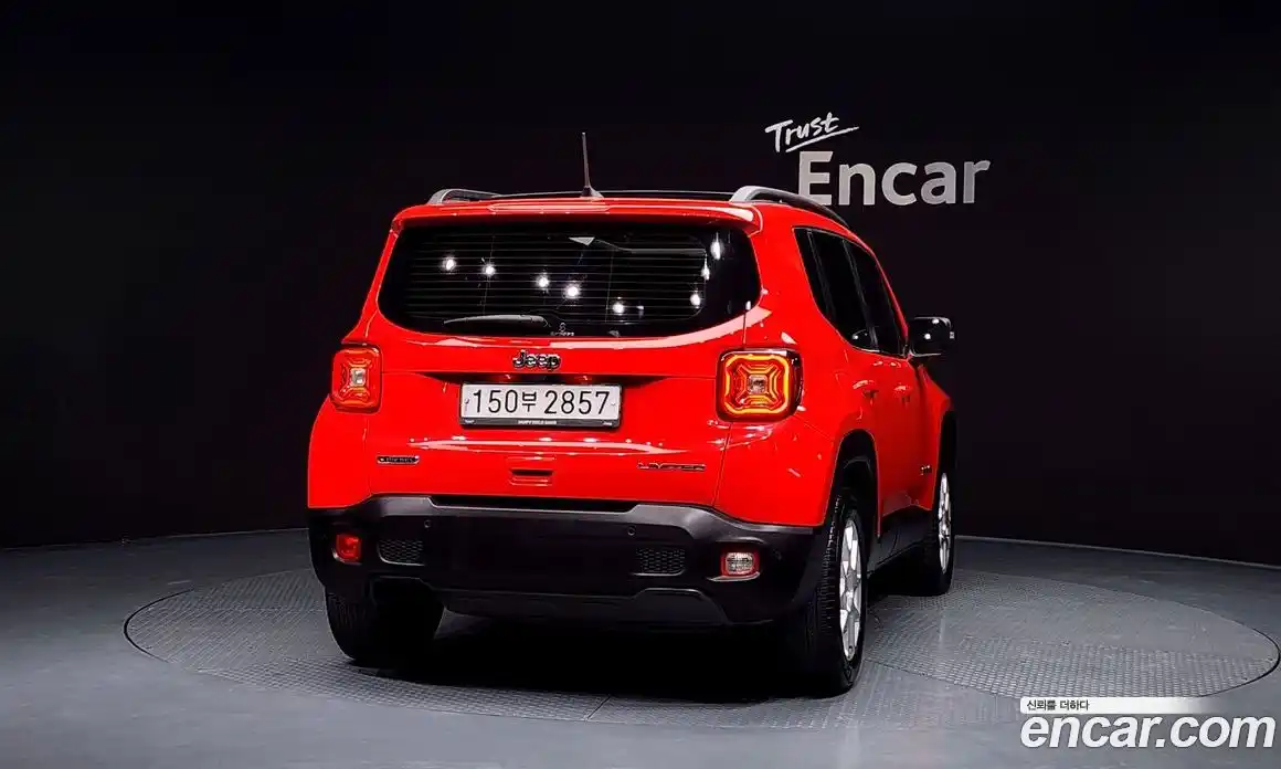 Jeep Renegade 2020 1.6 гидро в Москве № 169835, фото 4