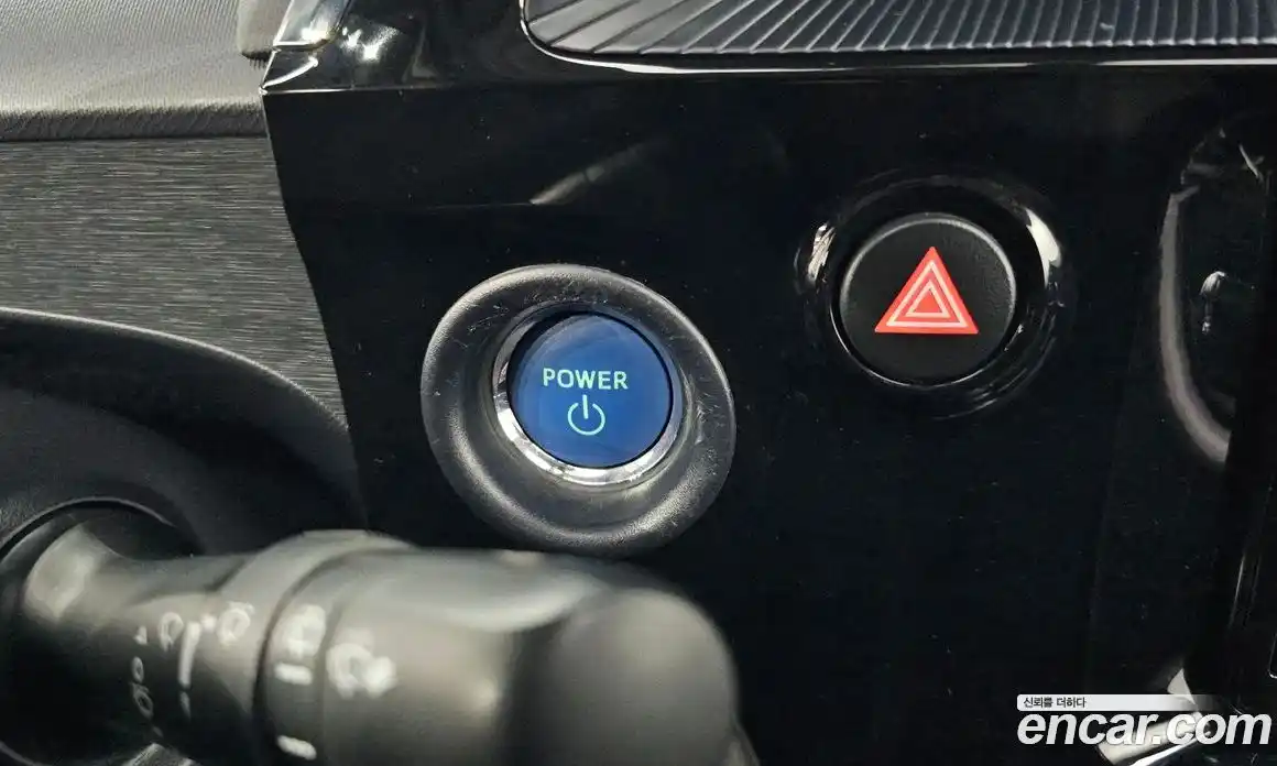 Toyota Prius 2018 1.5 гидро в Москве № 170290, фото 17